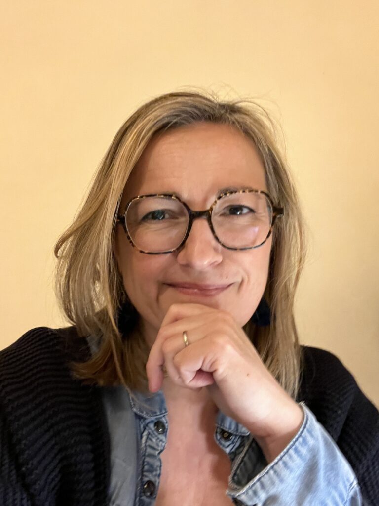 Amélie Martin, sophrologue spécialiste du burn-out, intervenante en entreprise